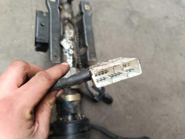 COLONNE DE DIRECTION FIAT DUCATO/CITROEN NEMO/PEUGEOT BOXER 1994-2002 - Vue 4